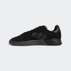 ADIDAS 3ST.004 Core Black/ Core Black -Ski Apparatuur Winkel 3ST.004 Schoenen zwart FY0501 06 standard