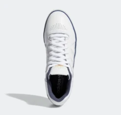 ADIDAS Tyshawn Cloud White/ Shadow Navy -Ski Apparatuur Winkel Adidas Tyshawn Cloud White Shadow Navy 3