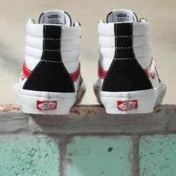Vans Skate Sk8-Hi Athletic Black/ Red -Ski Apparatuur Winkel Vans Skate Sk8 Hi Athletic Black Red 9