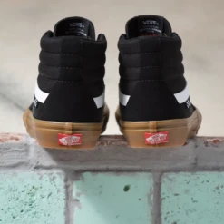 Vans Skate Sk8-Hi Black/Gum -Ski Apparatuur Winkel Vans Skate Sk8 Hi Black Gum 5