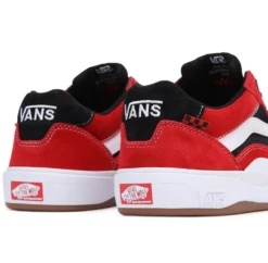 Vans Wayvee Athletic Black/ Red -Ski Apparatuur Winkel Vans Wayvee Athletic Black Red 1