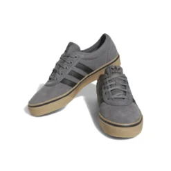 ADIDAS Adiease Grey Four / Core Black / Gum -Ski Apparatuur Winkel adidas adiease grey four core black gum overview