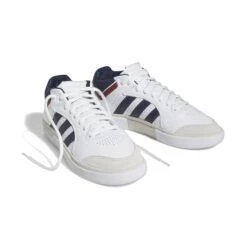 ADIDAS Tyshawn Cloud White / Collegiate Navy / Grey One -Ski Apparatuur Winkel adidas tyshawn cloud white collegiate navy grey one overview