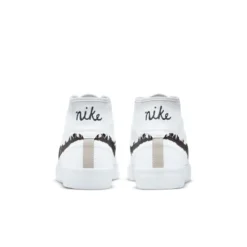 Blazer Court Mid Premium White/White/Black -Ski Apparatuur Winkel nike sb blazer court mid premium whitewhiteblack back