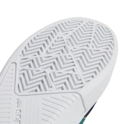 ADIDAS Tyshawn Core Black / Collegiate Green / Cloud White -Ski Apparatuur Winkel tyshawn core black collegiate green cloud white tip