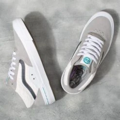 Vans Peraza BMX Style 114 Grey/White -Ski Apparatuur Winkel vans peraza bmx style 114 greywhite top